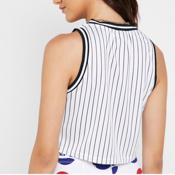 2/$20 • NWT Pepsi Logo Crop Top - Picture 3 of 8